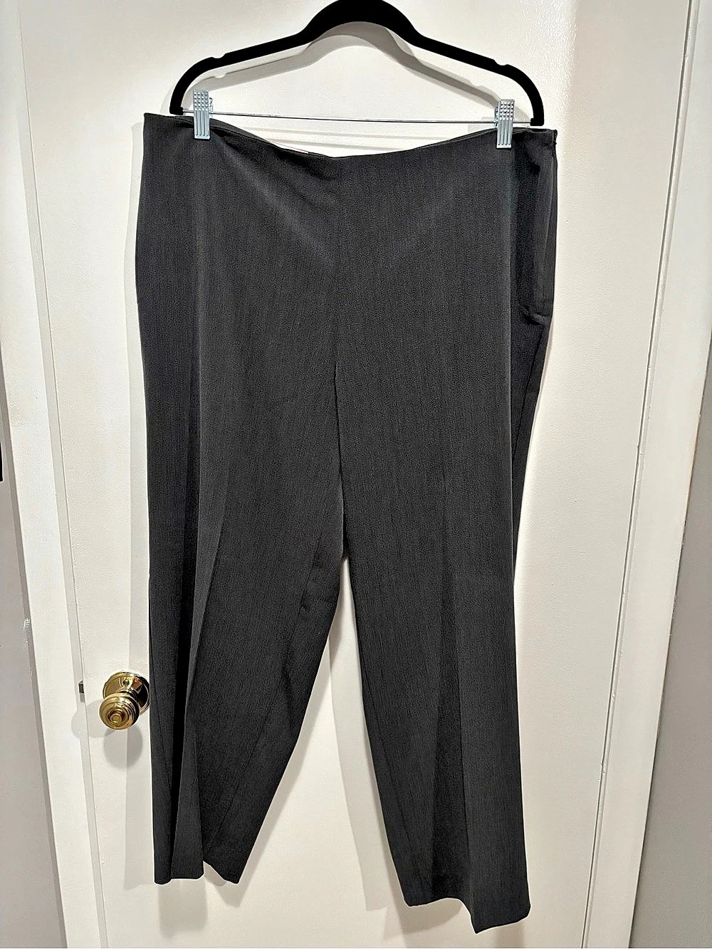 Avenue Original Fit Straight Leg Side Zip Pant Pants, Black, Size 16 Petite